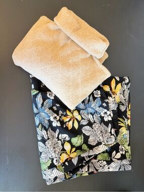 Marching Set- Shop 17 Wide Leg Floral Pants High Rise/Satin Doll XL Sweater.